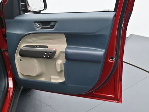 New 2025 Ford Maverick Lariat w/ 4K Tow Package image 29