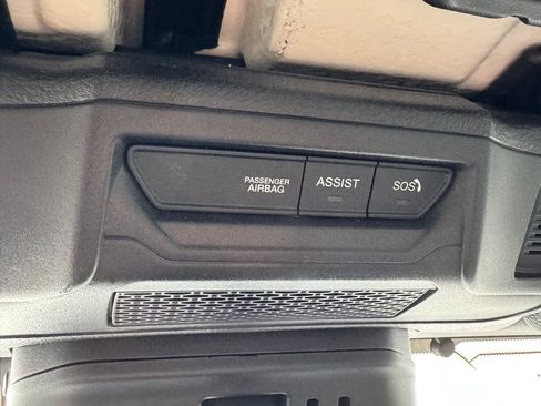 Used 2024 Jeep Wrangler Unlimited Sport AWD/4WD image 25