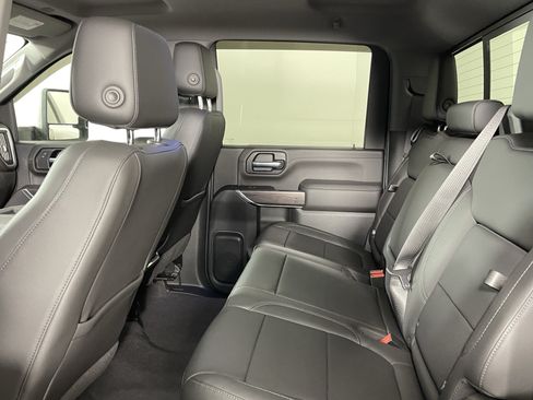 Used 2020 Chevrolet Silverado 2500 LTZ w/ LTZ Plus Package AWD/4WD image 13