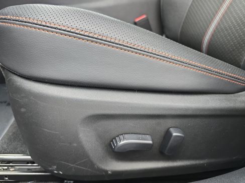 Certified 2025 Nissan Altima 2.5 SR FWD image 27
