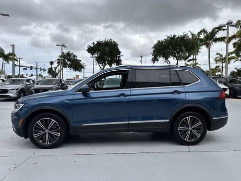 Used 2018 Volkswagen Tiguan SE AWD/4WD image 27