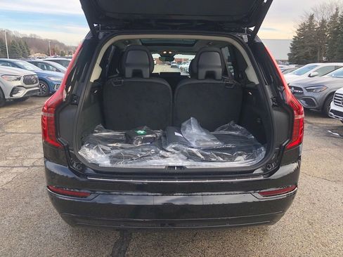 New 2026 Volvo XC90 B6 Ultra w/ Protection Package Premier image 40