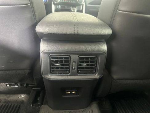 Used 2021 Toyota RAV4 XLE Premium AWD/4WD image 17