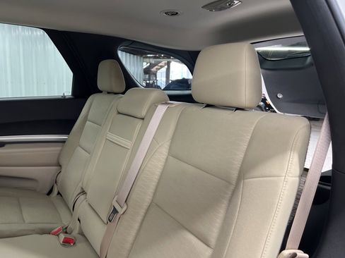 Used 2018 Dodge Durango SXT w/ Quick Order Package 2BB image 11