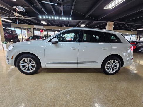 Used 2019 Audi Q7 3.0T Premium w/ Convenience Package image 3