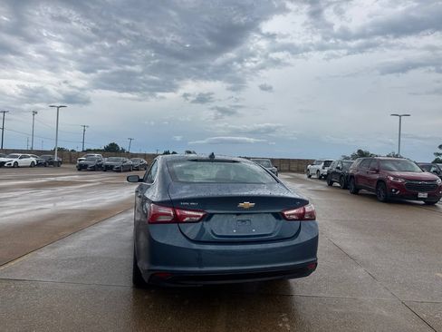 Used 2024 Chevrolet Malibu LT FWD image 16