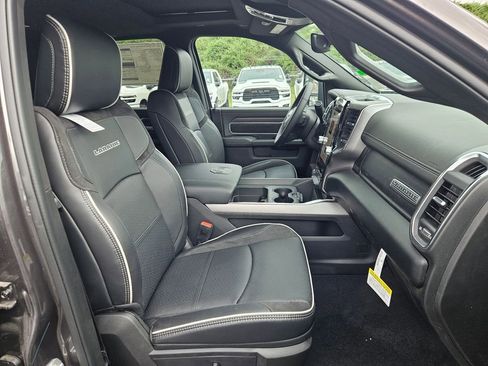 New 2026 RAM 2500 Laramie w/ Night Edition AWD/4WD image 16