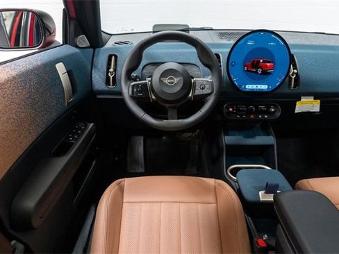 Certified 2025 MINI Cooper Countryman S w/ Comfort Package Max image 3