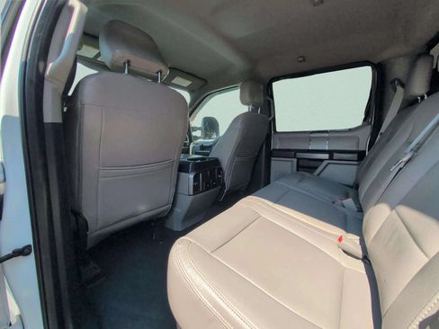 Used 2019 Ford F350 XLT w/ XLT Premium Package AWD/4WD image 32