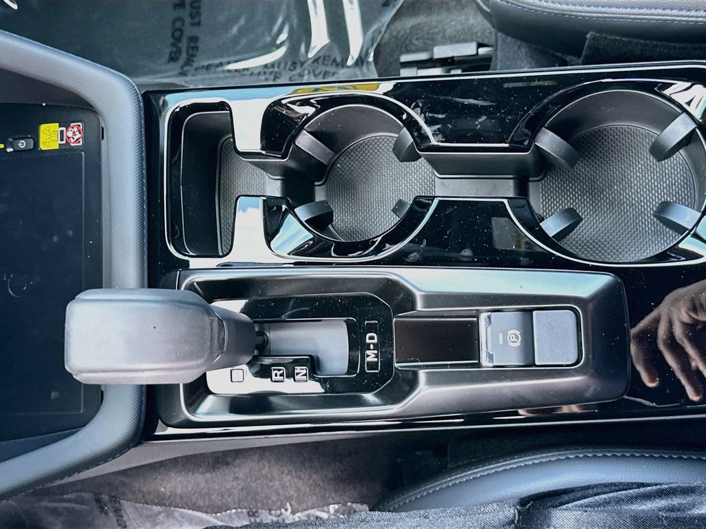 New 2026 Subaru Forester Premium AWD/4WD image 16