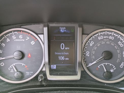 Used 2019 Toyota Tacoma SR5 image 25