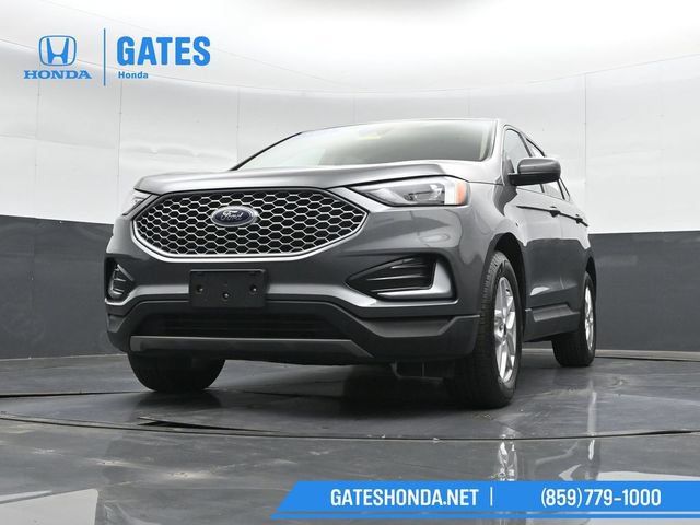 Used 2023 Ford Edge SEL w/ Cargo Accessory Package AWD/4WD image 39