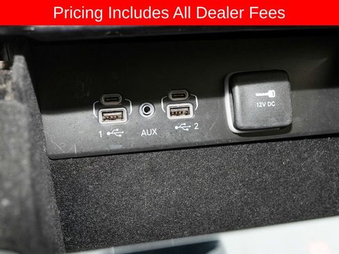 Used 2022 Jeep Grand Cherokee L Limited AWD/4WD image 19