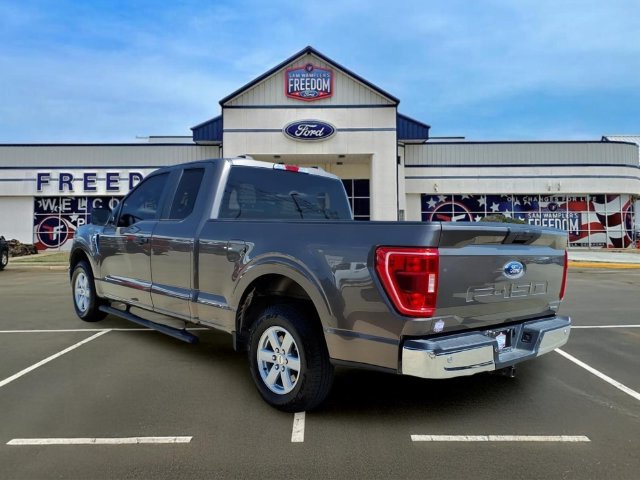 Used 2022 Ford F150 XLT RWD image 3
