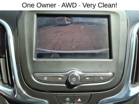 Used 2022 Chevrolet Equinox LT w/ Driver Convenience Package AWD/4WD image 19