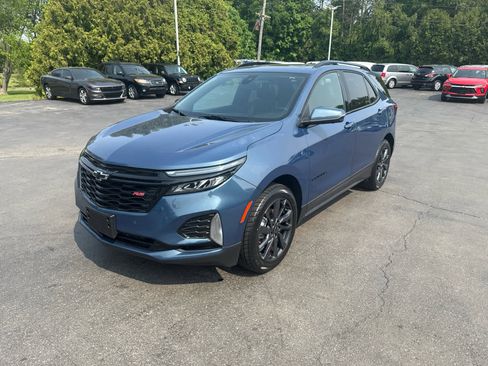 Used 2024 Chevrolet Equinox RS w/ RS Leather Package image 7