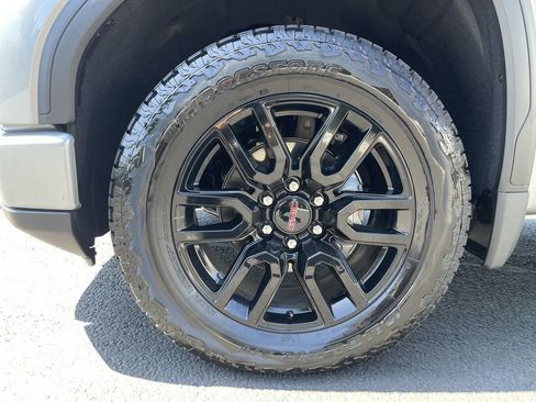 New 2026 GMC Sierra 1500 Elevation AWD/4WD image 32