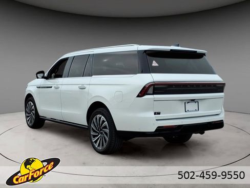 Certified 2025 Lincoln Navigator L Black Label image 3