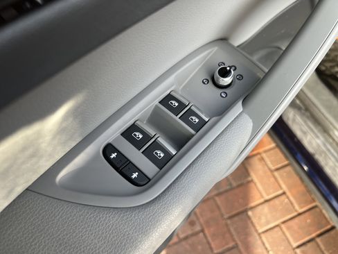 Used 2020 Audi Q5 2.0T Premium image 15