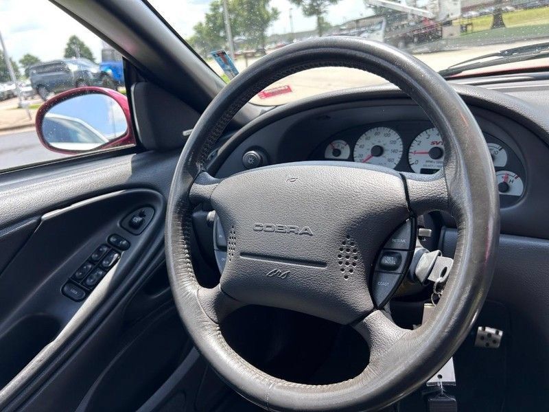 Used 2004 Ford Mustang Cobra RWD image 12