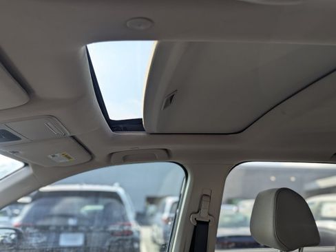 Used 2025 Honda CR-V EX image 21
