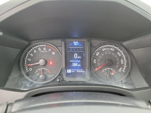 Used 2021 Toyota Tacoma SR AWD/4WD image 25