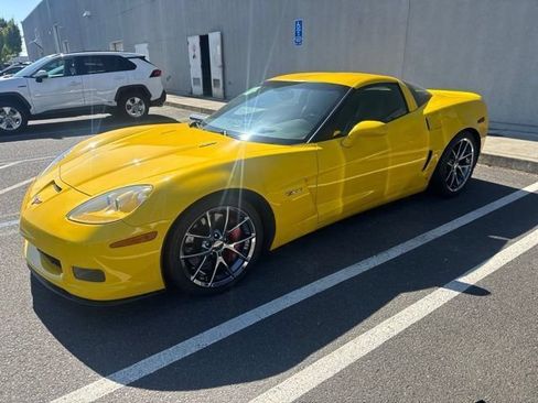 Used 2006 Chevrolet Corvette Z06 RWD image 1