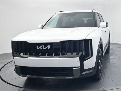 New 2027 Kia Telluride S w/ Towing Package image 3