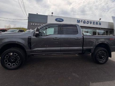 Certified 2026 Ford F250 Platinum AWD/4WD image 3