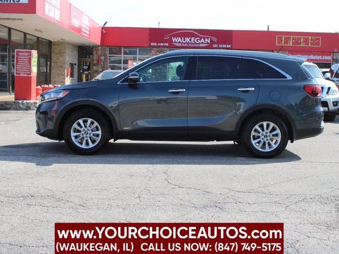Used 2020 Kia Sorento LX w/ LX I4 Convenience Package image 8