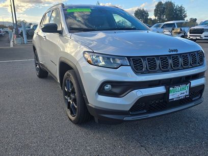 New 2026 Jeep Compass Latitude
