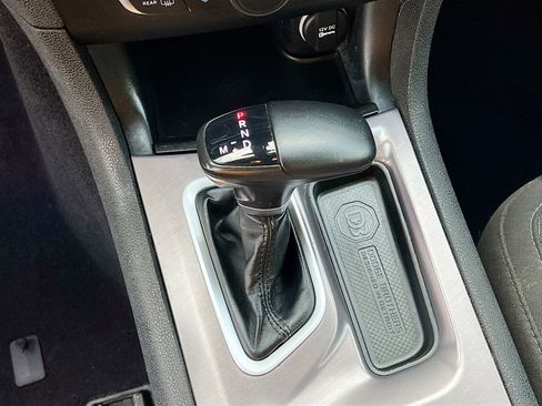 Used 2022 Dodge Charger SXT image 13