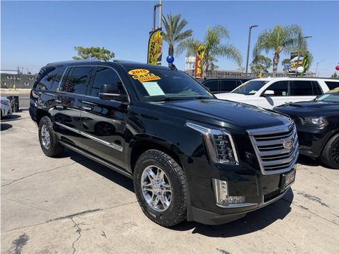 Used 2015 Cadillac Escalade ESV Platinum AWD/4WD image 8