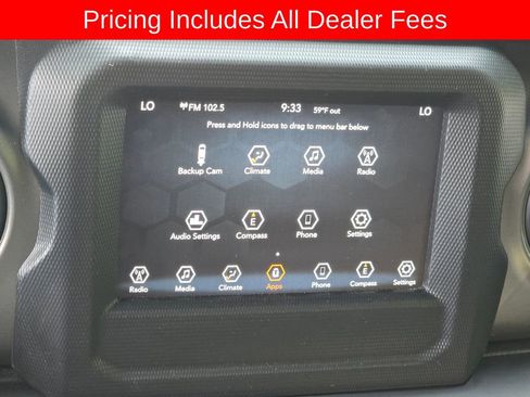 Used 2022 Jeep Wrangler Sport AWD/4WD image 17