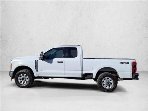 Used 2023 Ford F250 XLT w/ 360-Degree Camera Package image 8