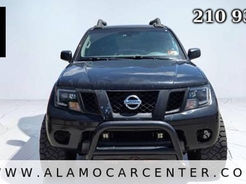 Used 2012 Nissan Frontier SV AWD/4WD image 8
