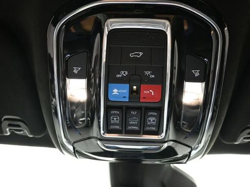 Used 2024 Jeep Grand Wagoneer L Series II w/ Quick Order Packagew 28T image 38