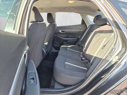 Used 2024 Hyundai Sonata SEL FWD image 19