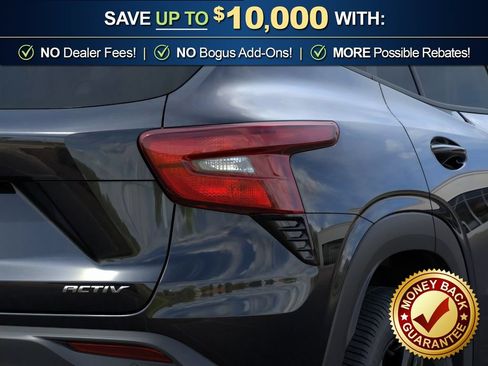 New 2026 Chevrolet Trax ACTIV w/ Driver Confidence Package FWD image 16