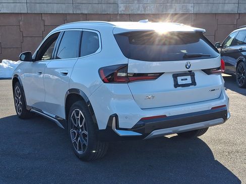 Used 2026 BMW X1 xDrive28i w/ Technology Package AWD/4WD image 3