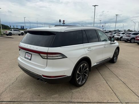 Used 2022 Lincoln Aviator Reserve w/ Equipment Group 201A AWD/4WD image 5