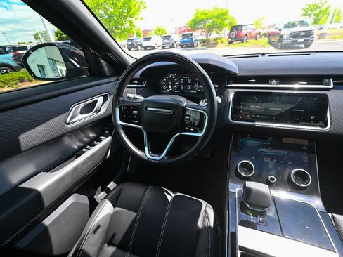 Used 2021 Land Rover Range Rover Velar R-Dynamic S AWD/4WD image 32