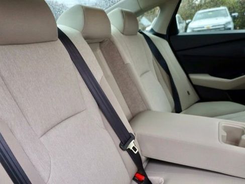 Used 2024 Honda Accord EX image 31
