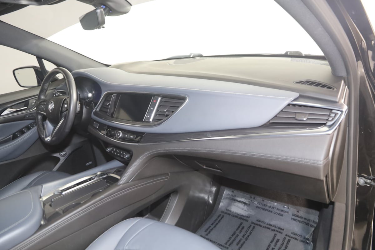 Used 2024 Buick Enclave Premium FWD image 33