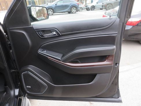 Used 2016 GMC Yukon XL SLT w/ Open Road Package image 31