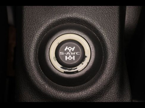 Used 2016 Mitsubishi Outlander SEL AWD/4WD image 22