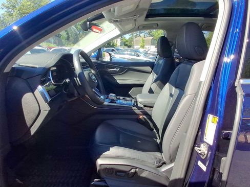 Used 2023 Audi Q7 3.0T Premium Plus w/ Premium Plus Package AWD/4WD image 17