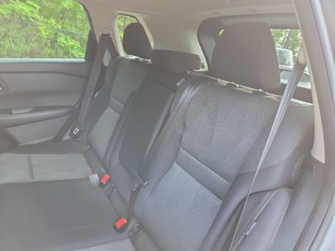 Certified 2025 Nissan Rogue SV FWD image 29