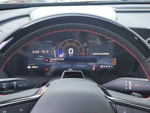 New 2026 Chevrolet Traverse RS w/ LPO, Floor Liner Package image 36