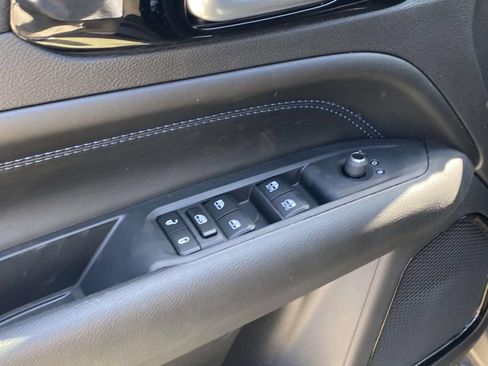 New 2026 Jeep Compass Latitude AWD/4WD image 43